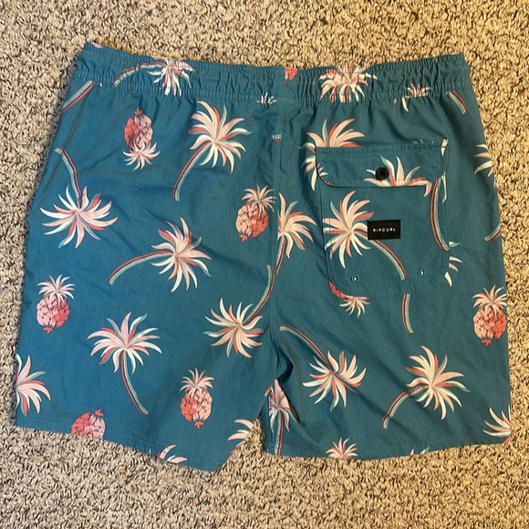 RipCurl Boardshorts Mens XL Laydays 18" w/ Side Pockets - Picture 3 of 8